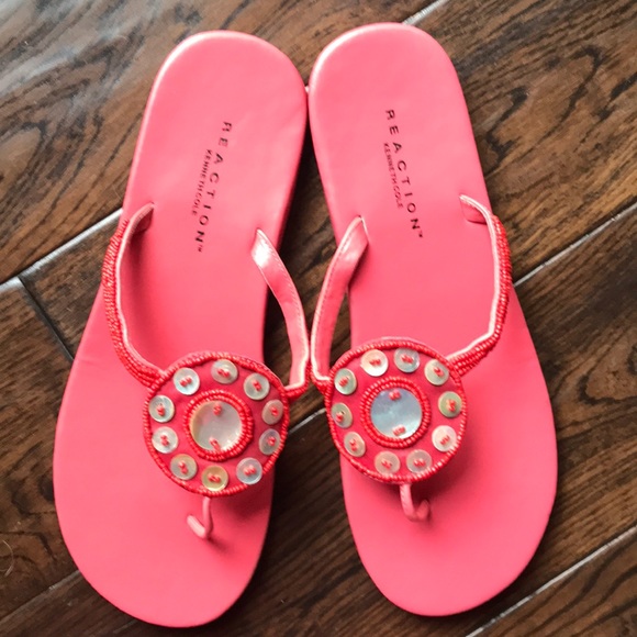 Kenneth Cole Reaction Shoes - Kenneth Cole Reaction beaded seashell sandal